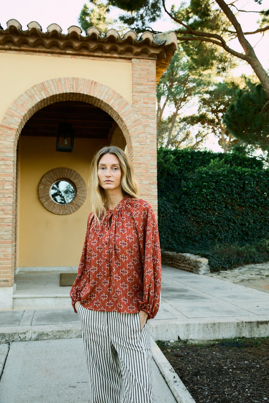 Romina red tapestry blouse