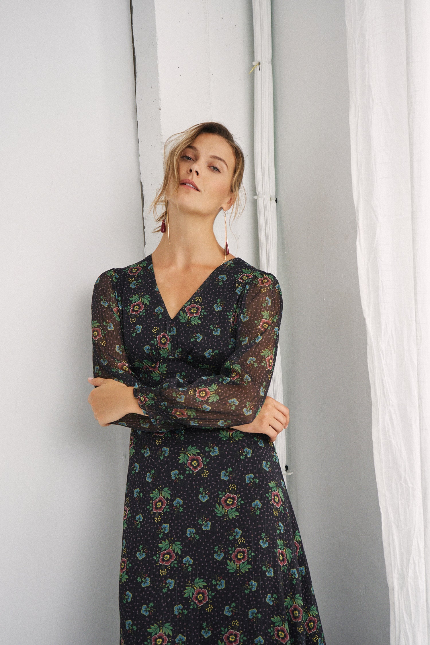 Vestido Patricia Folk Black