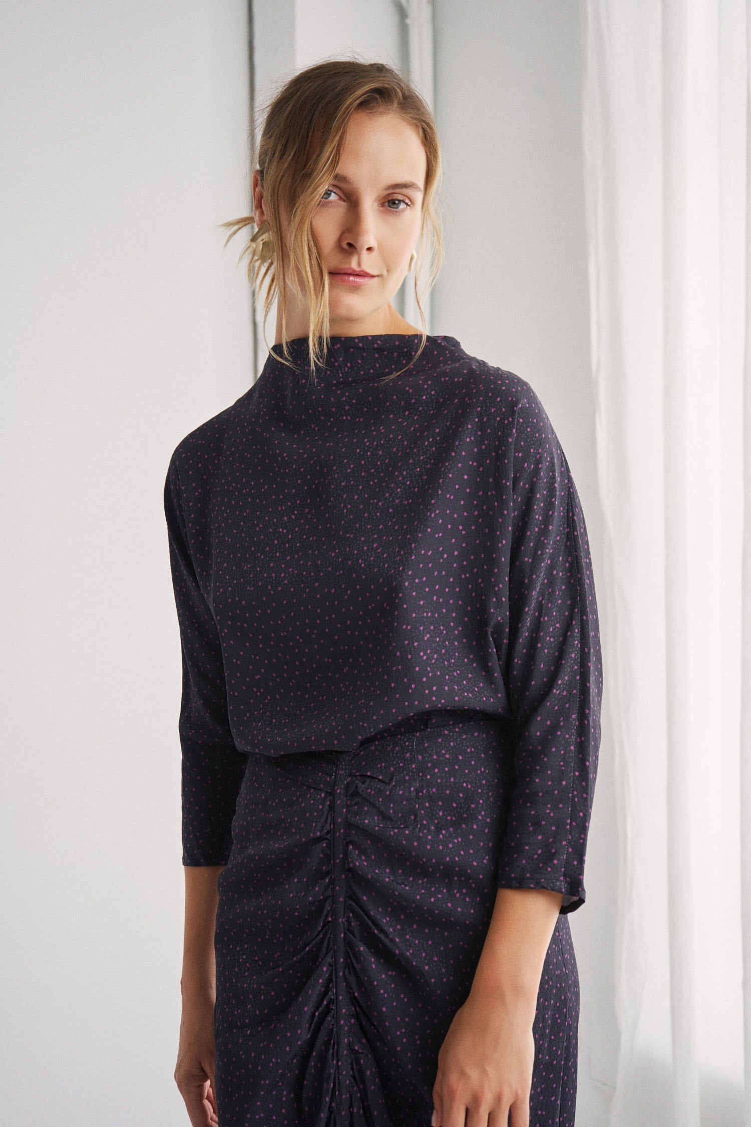 Blusa Laia Black pink dots