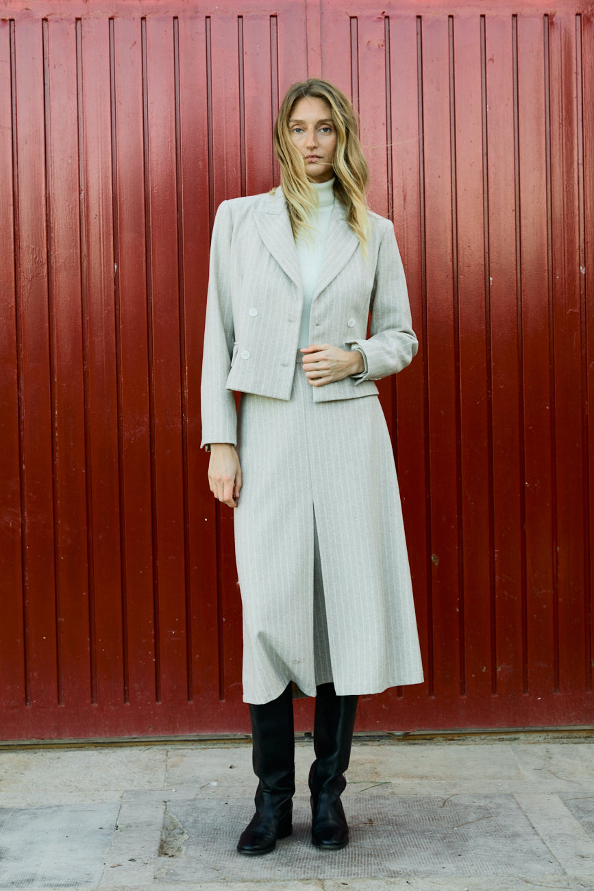 Ivet beige diplomat skirt