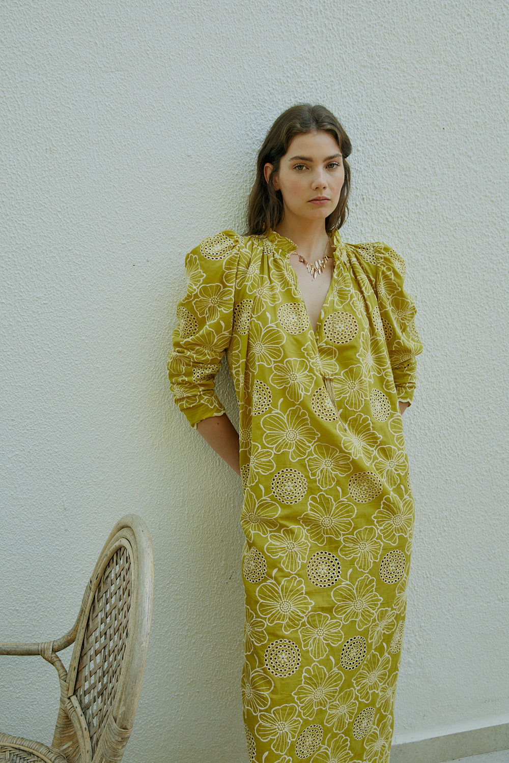 Vestido TRACEY bordado mostaza