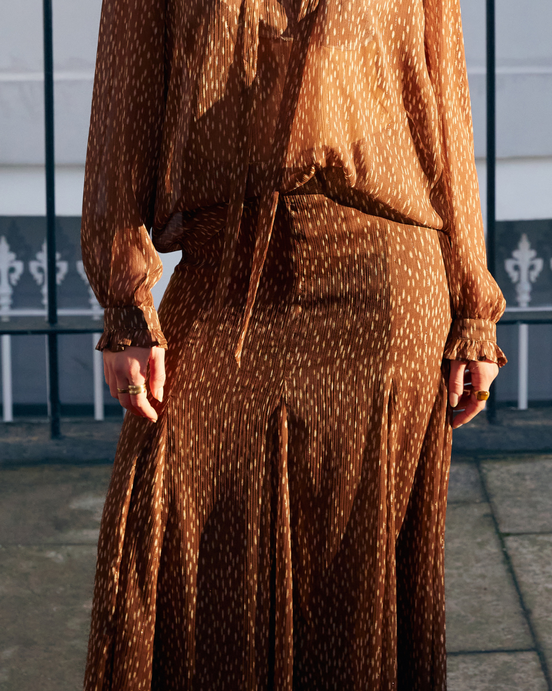 Falda Leslie Camel & White