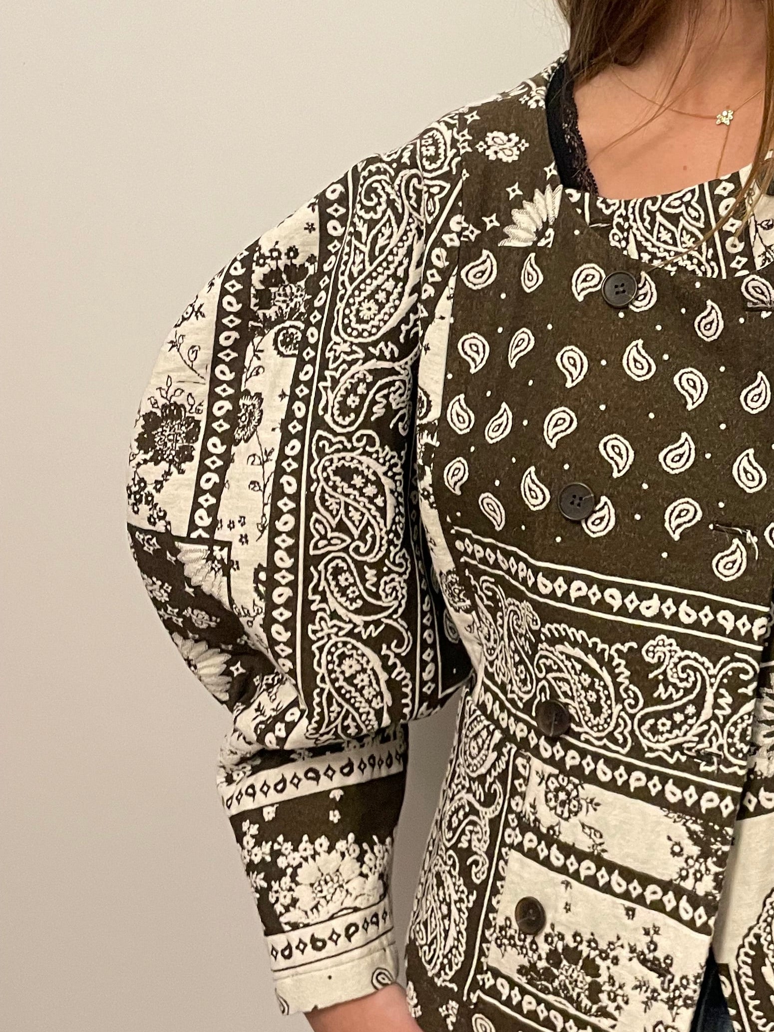Chaqueta Sharon brown paisley