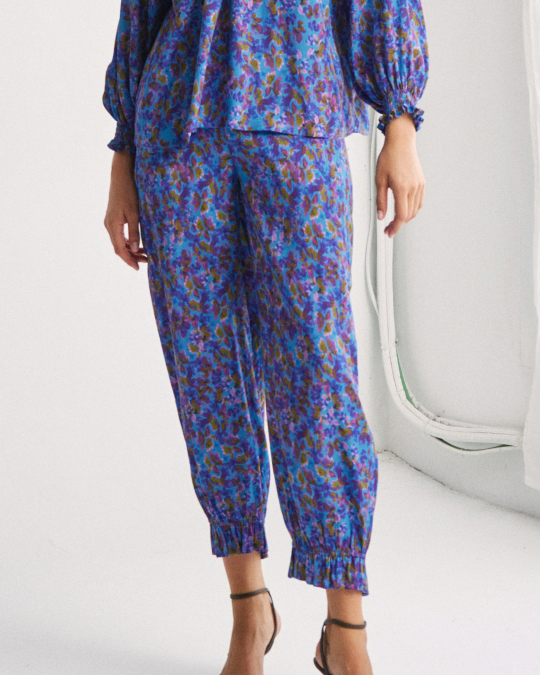 Pantalón Ruby Blue Flowers