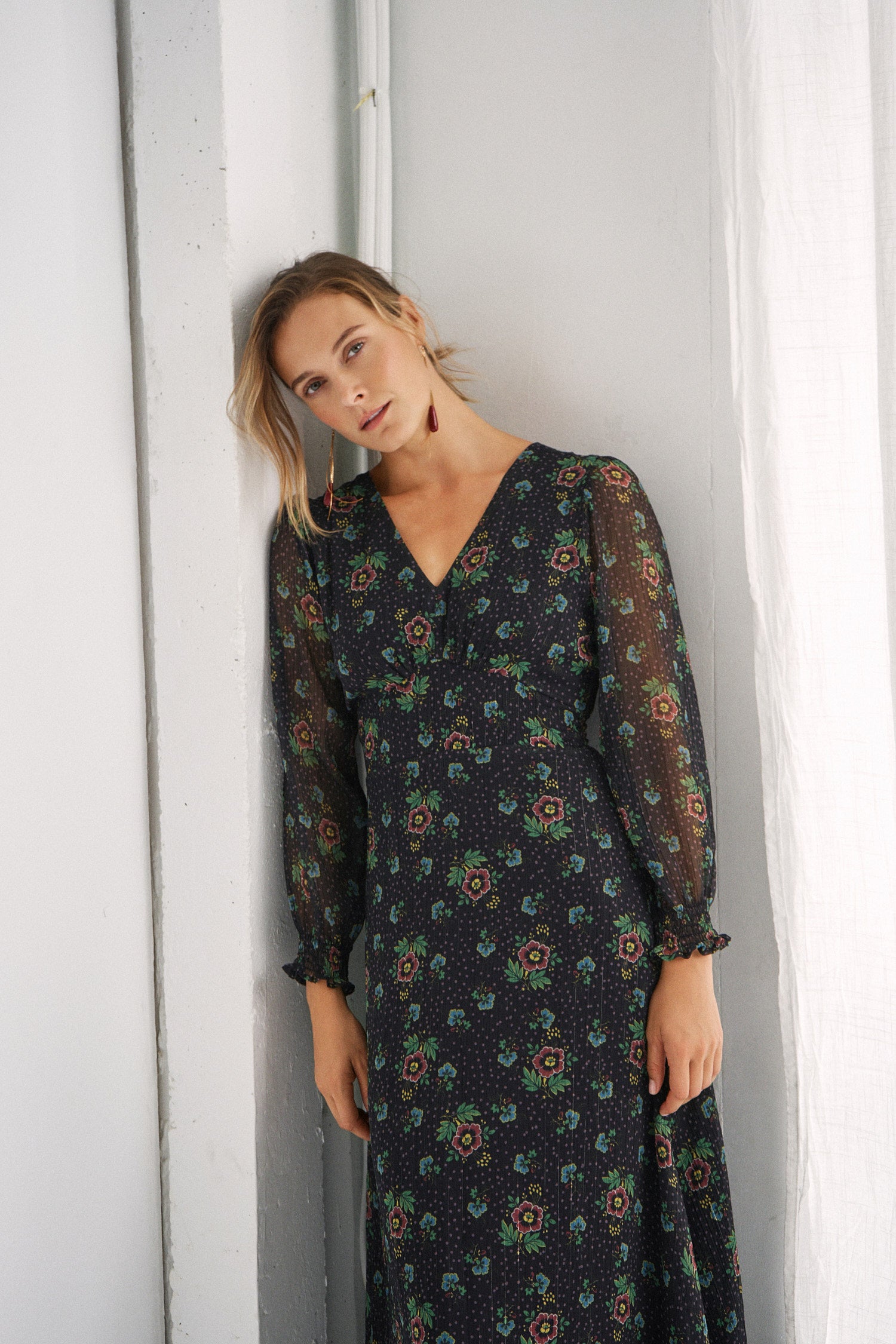 Vestido Patricia Folk Black