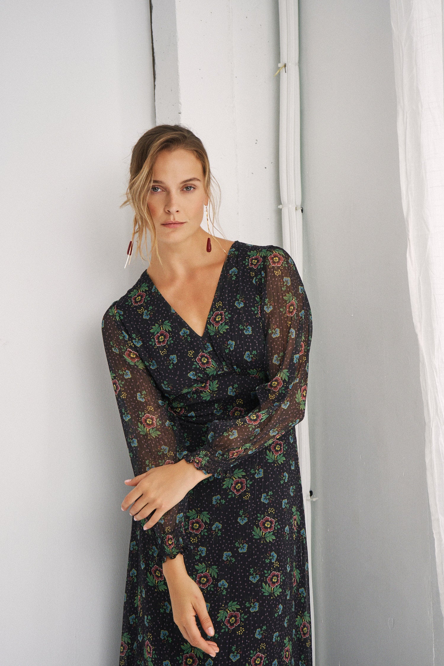 Vestido Patricia Folk Black