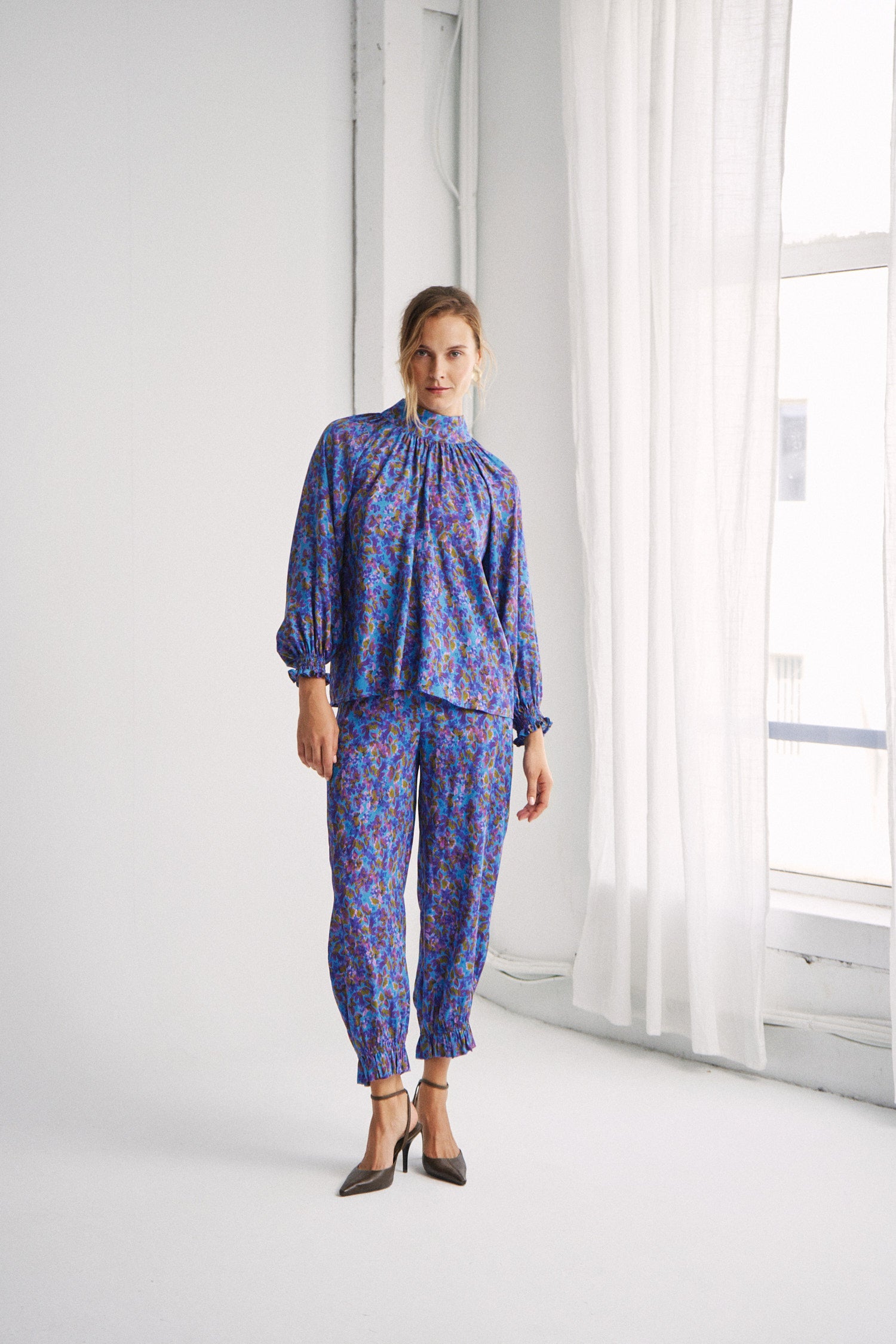 Blusa Alise Blue Flowers